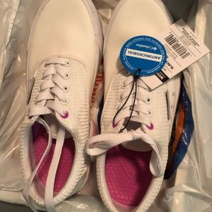 Columbia ladies shoe 7.5